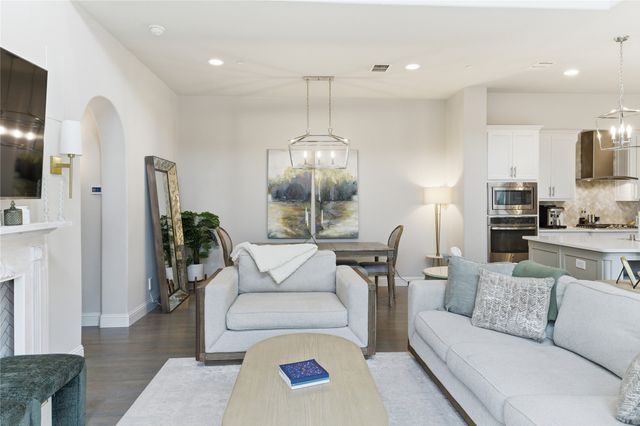 4816 Isleworth Drive, Irving, TX 75038