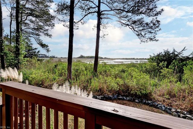 13 Fox Gate WAY, Hampton, VA 23664