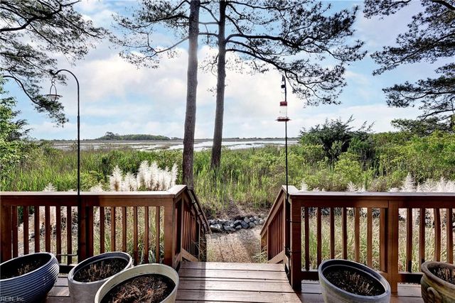13 Fox Gate WAY, Hampton, VA 23664