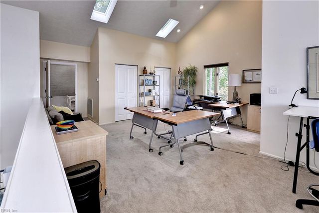 13 Fox Gate WAY, Hampton, VA 23664