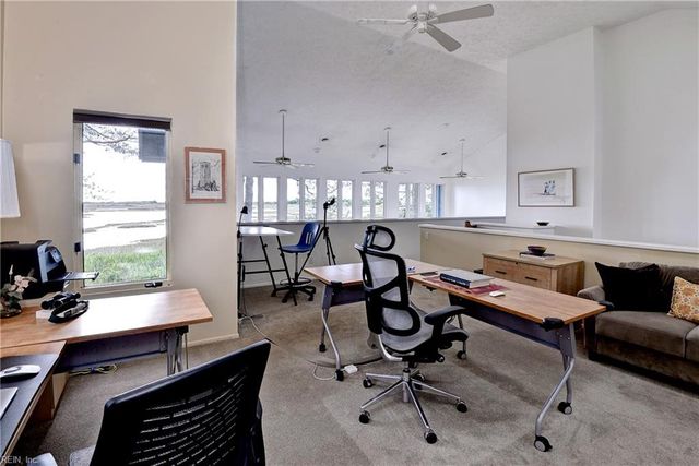 13 Fox Gate WAY, Hampton, VA 23664