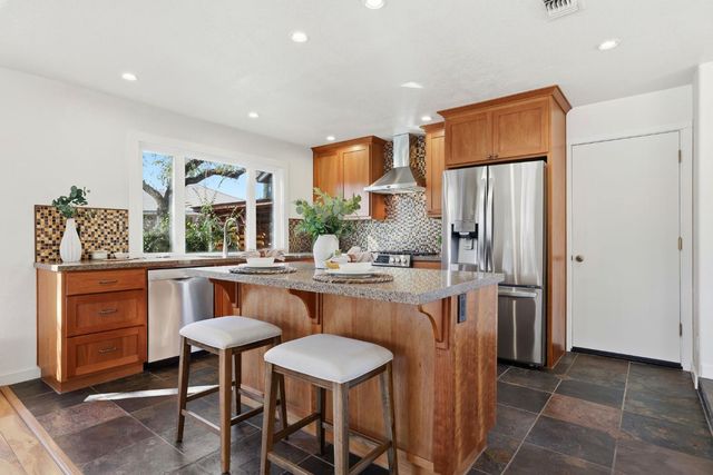 3530 Cheri Ct, Rocklin, CA 95677