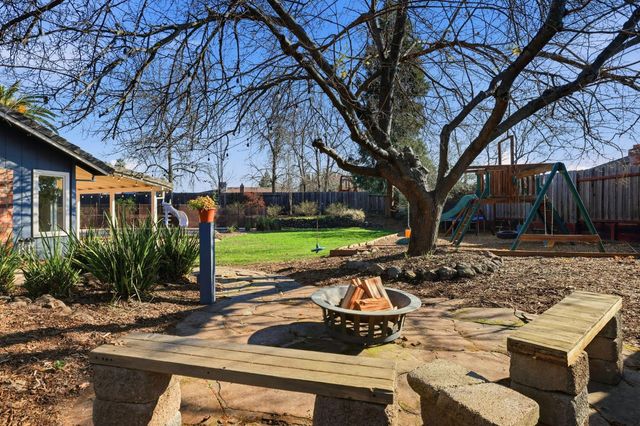 3530 Cheri Ct, Rocklin, CA 95677