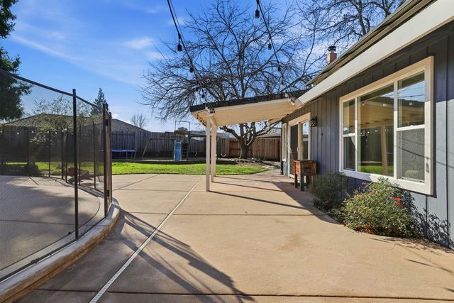 3530 Cheri Ct, Rocklin, CA 95677