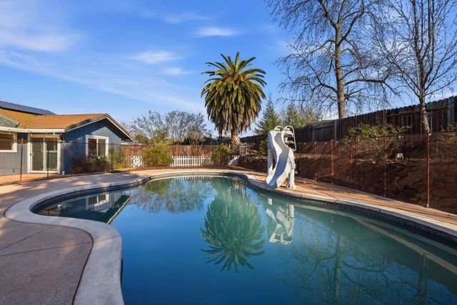 3530 Cheri Ct, Rocklin, CA 95677