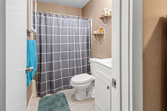 2318 Poco Court, Granbury, TX 76048