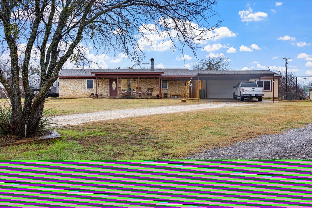 2318 Poco Court, Granbury, TX 76048