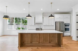 638 Dellwood Ave, St Simons Island, GA 31522