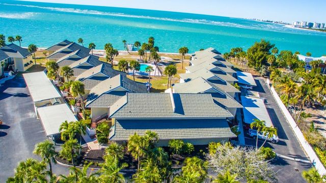 4660 OCEAN BOULEVARD C1, Sarasota, FL 34242