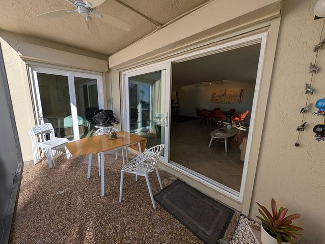 4660 OCEAN BOULEVARD C1, Sarasota, FL 34242