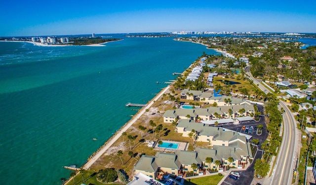 4660 OCEAN BOULEVARD C1, Sarasota, FL 34242