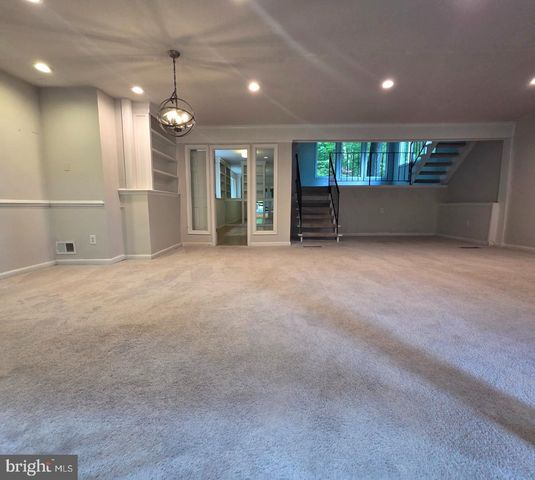 107 NINA CV, Stafford, VA 22554