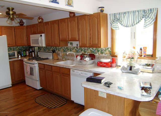 327 New Bedford Road FRONT, Belmar, NJ 07719