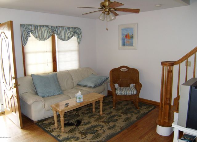 327 New Bedford Road FRONT, Belmar, NJ 07719