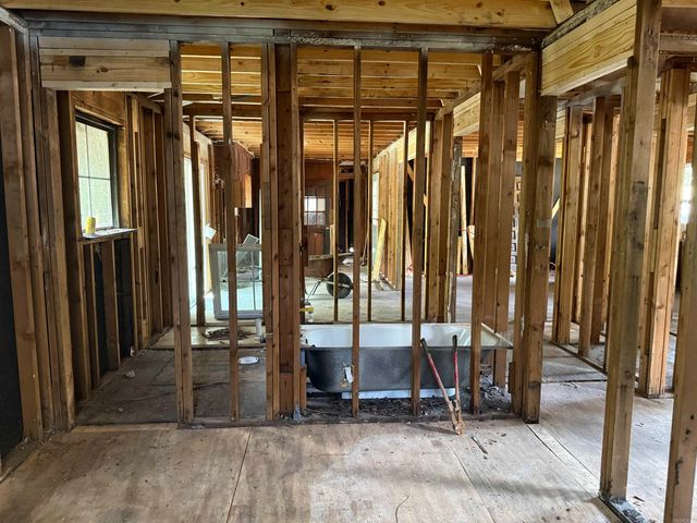 904 W 50th Street, North Little Rock, AR 72118