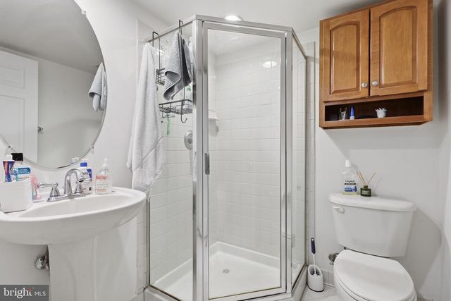 13601 LAVENDER MIST LN, Centreville, VA 20120