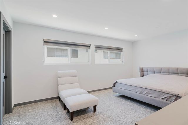 4405 Ventura Canyon Avenue, Sherman Oaks, CA 91423