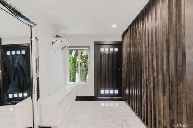 4405 Ventura Canyon Avenue, Sherman Oaks, CA 91423