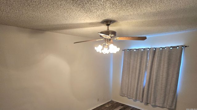 7466 Branston, San Antonio, TX 78250