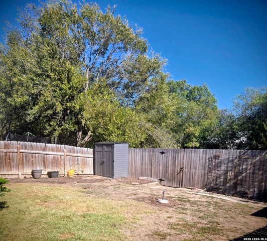 7466 Branston, San Antonio, TX 78250