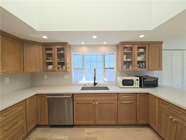 341 Avenida Atezada, Redondo Beach, CA 90277