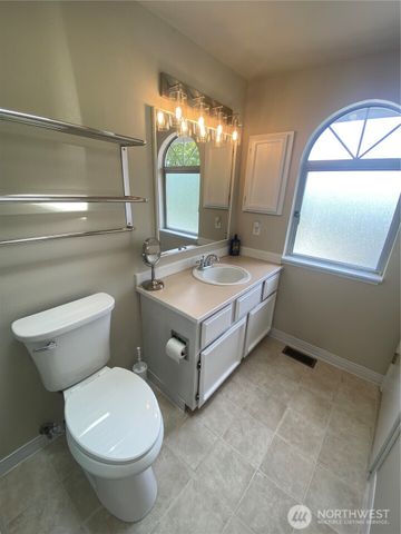 305 Jewell, Enumclaw, WA 98022