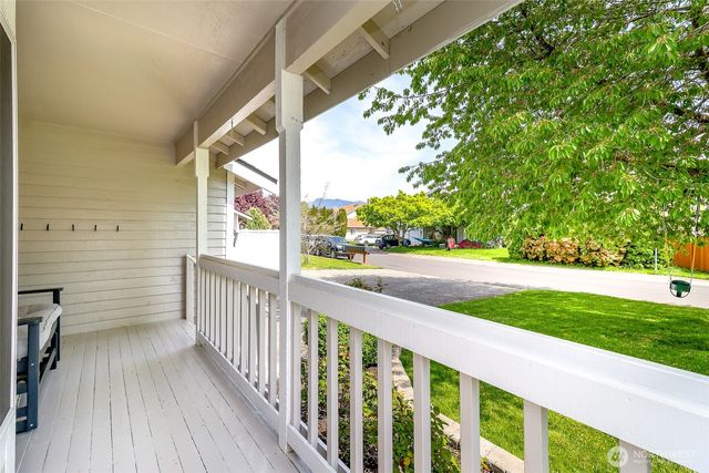 305 Jewell, Enumclaw, WA 98022
