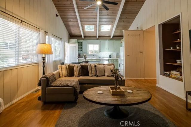 29054 Alder Ter, Cedar Glen, CA 92321