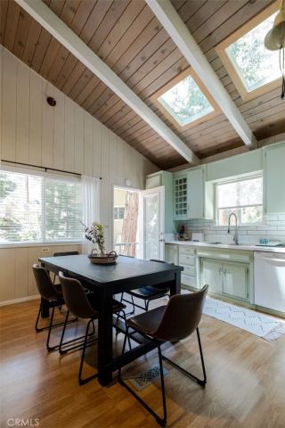 29054 Alder Ter, Cedar Glen, CA 92321