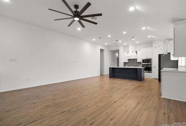 2900 Flaxen Way, Seguin, TX 78155