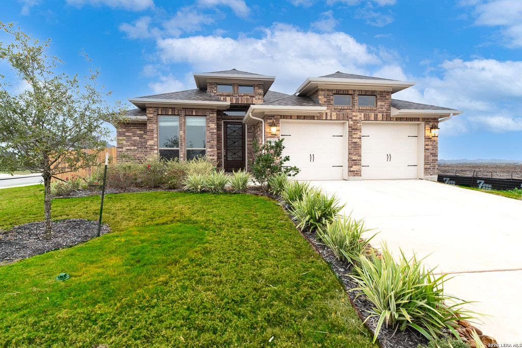 2900 Flaxen Way, Seguin, TX 78155