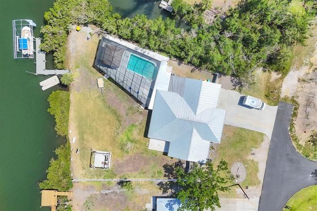 150 CRESTVIEW DRIVE, Englewood, FL 34223