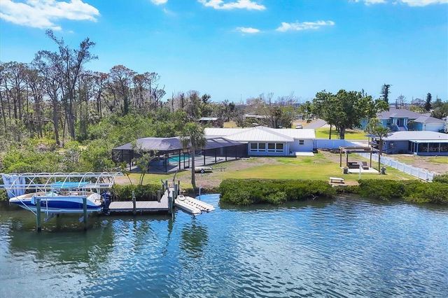 150 CRESTVIEW DRIVE, Englewood, FL 34223