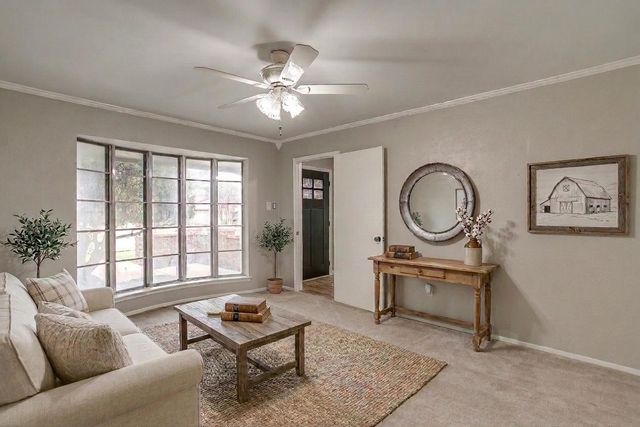 6512 Arthur Drive, Edgecliff Village, TX 76134