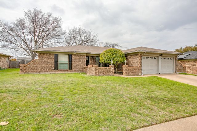 6512 Arthur Drive, Edgecliff Village, TX 76134