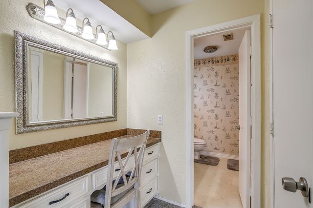 6512 Arthur Drive, Edgecliff Village, TX 76134