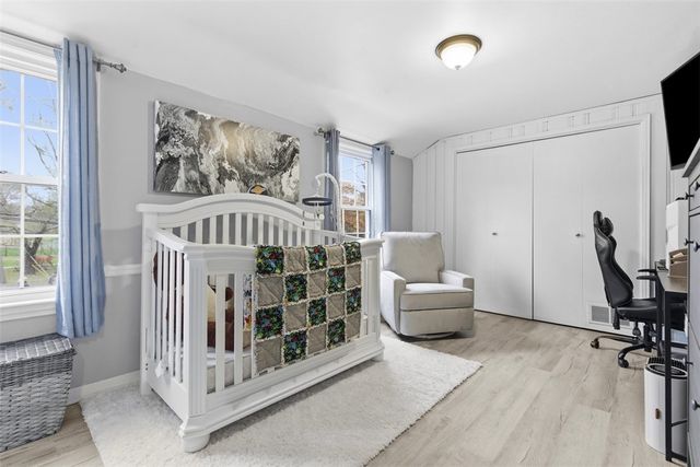 3300 Crestview Dr, Bethel Park, PA 15102