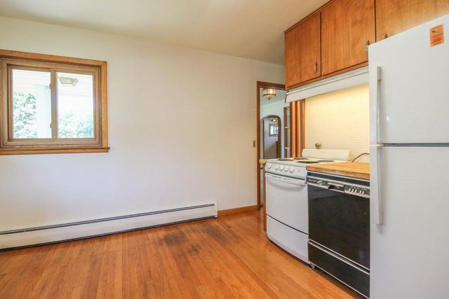 519 Giles Street, Lake Mills, WI 53551