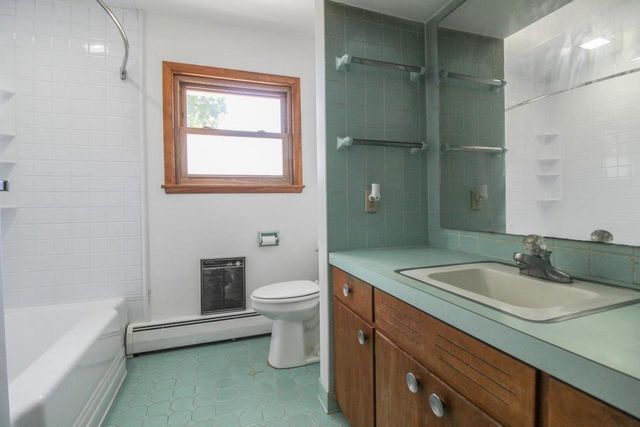519 Giles Street, Lake Mills, WI 53551