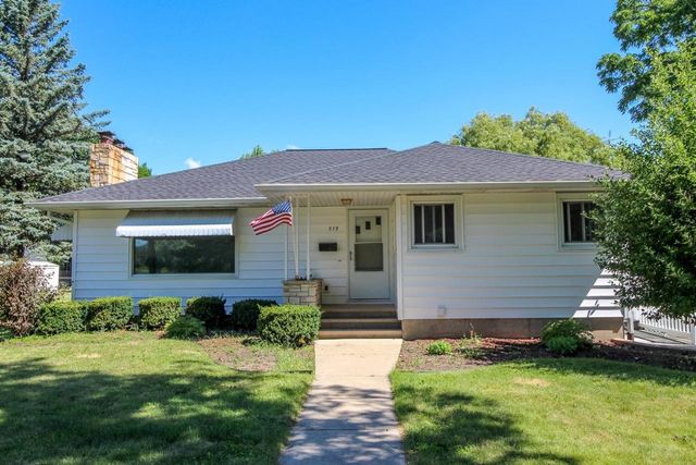 519 Giles Street, Lake Mills, WI 53551