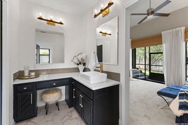 3614 Woodrose Cir, San Antonio, TX 78247