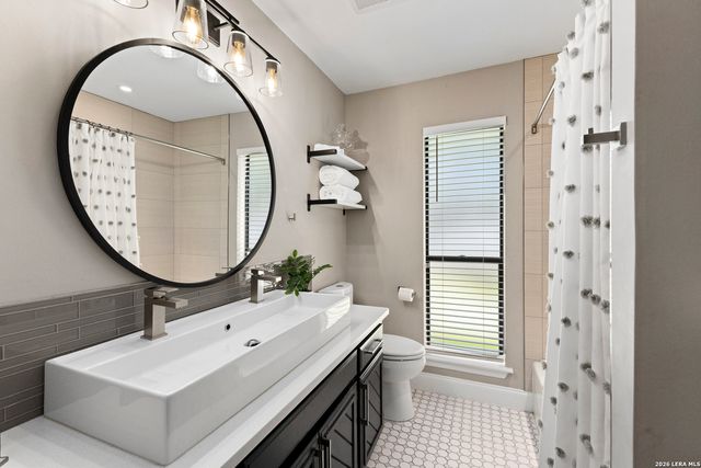 3614 Woodrose Cir, San Antonio, TX 78247