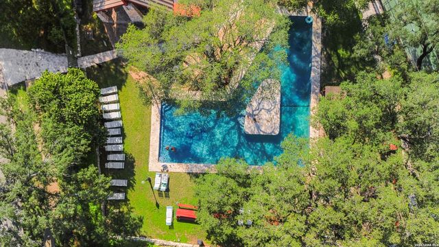 3614 Woodrose Cir, San Antonio, TX 78247