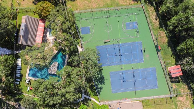 3614 Woodrose Cir, San Antonio, TX 78247