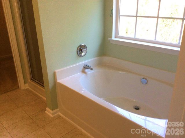 11640 Huxley Road, Charlotte, NC 28277