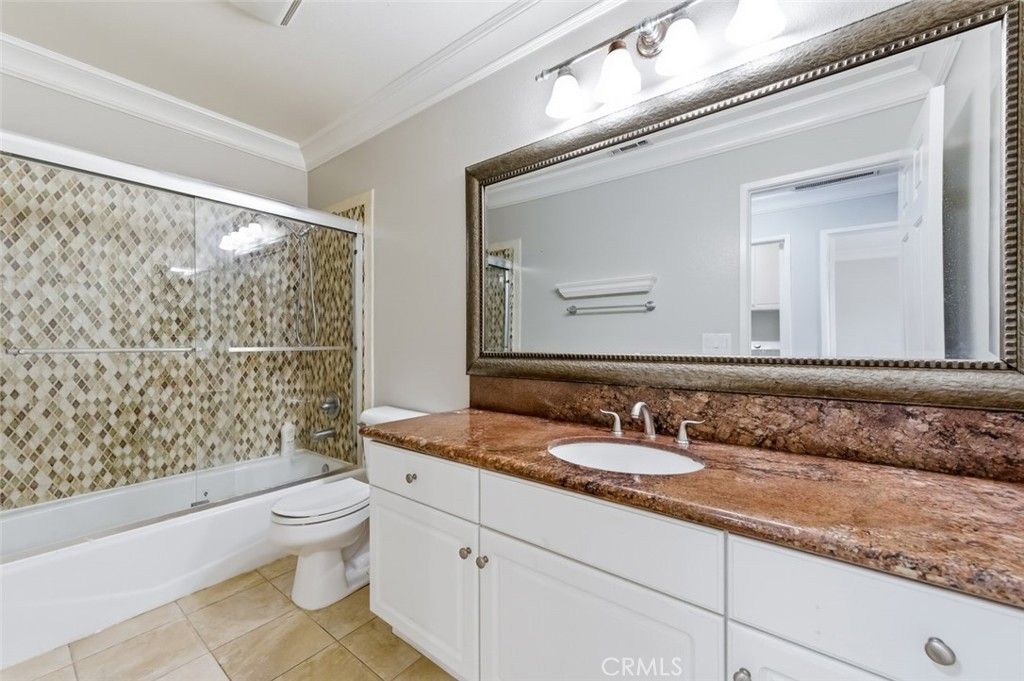 Image 37 of property listing at 46 Ohio, Irvine, CA 92606