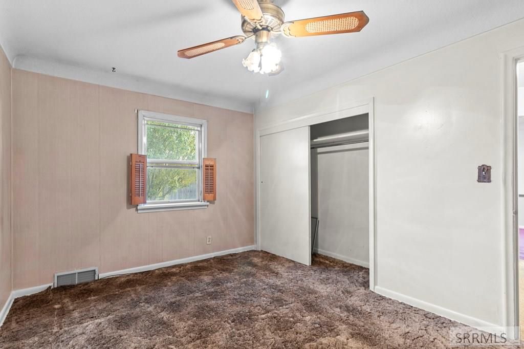 Image 10 of property listing at 473 W 20th Street, Idaho Falls, ID 83402