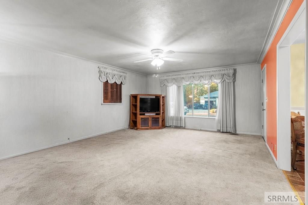 Image 4 of property listing at 473 W 20th Street, Idaho Falls, ID 83402