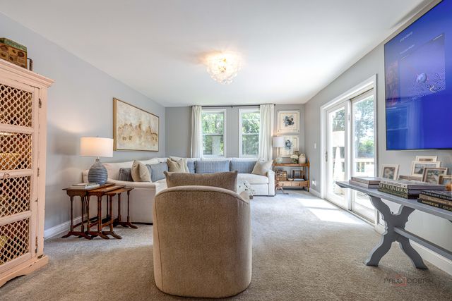 3319 Western Avenue, Highland Park, IL 60035