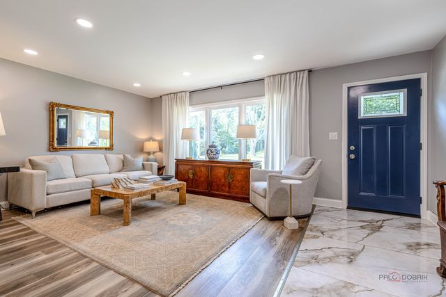 3319 Western Avenue, Highland Park, IL 60035